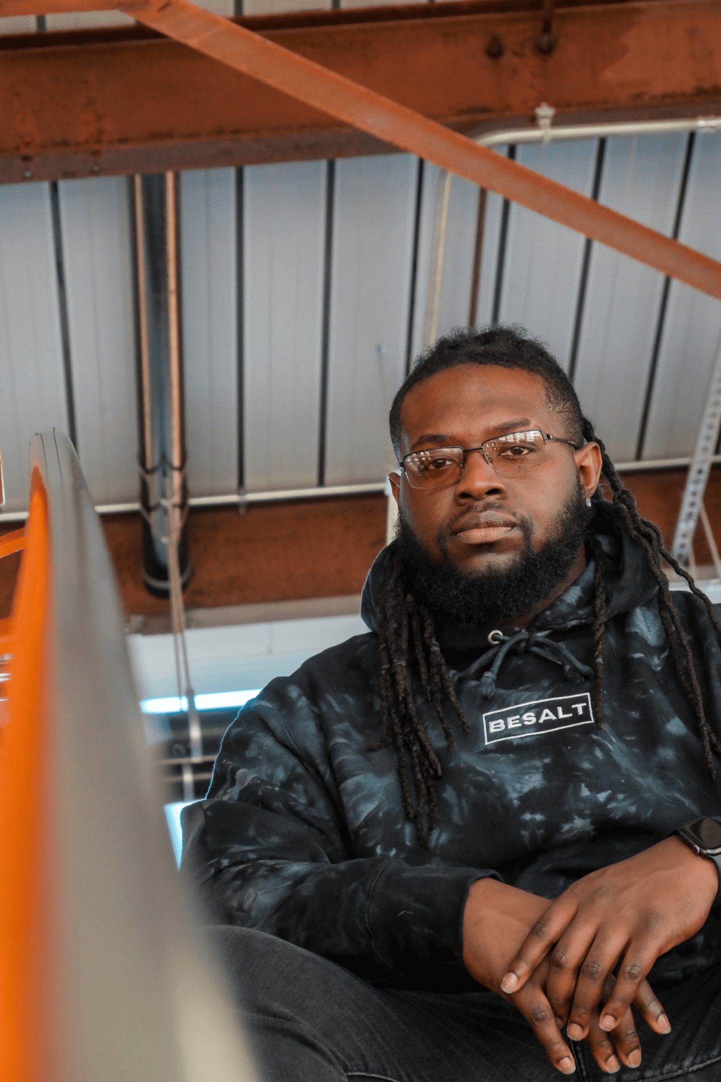 'BESALT' Box Logo Embroidered Hoodie (BLACK)